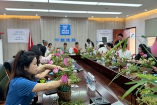 旭旭宝宝：梅西香港行收钱不上场就是割韭菜，我这么说不会被喷吧